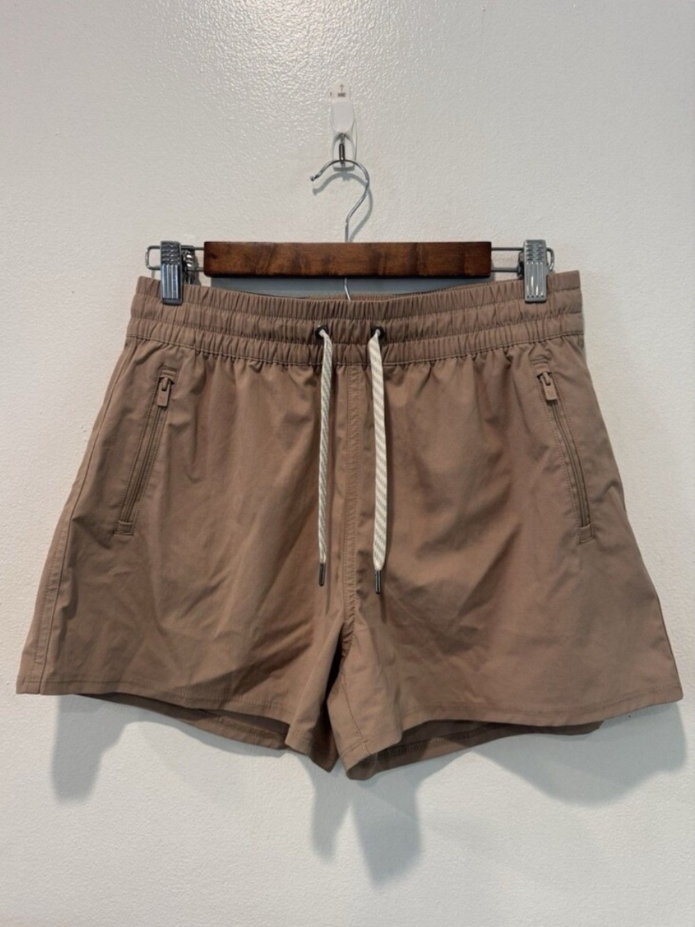Vuori Birch Shorts Cork Women's Size Small